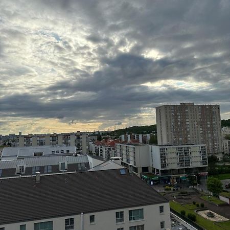 Magnifique Appartement Neuilly Sur Marne Entre Paris Et Disneyland Esterno foto