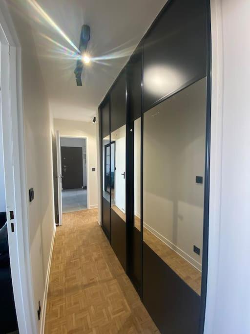 Magnifique Appartement Neuilly Sur Marne Entre Paris Et Disneyland Esterno foto